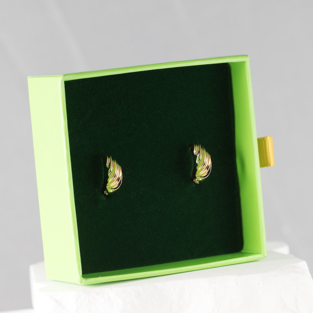 Auskari ar antialerģisku rozā zelta pārklājumu SANIJA.