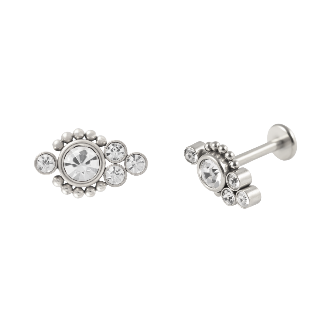 Pīrsings sudraba apdarē Nana