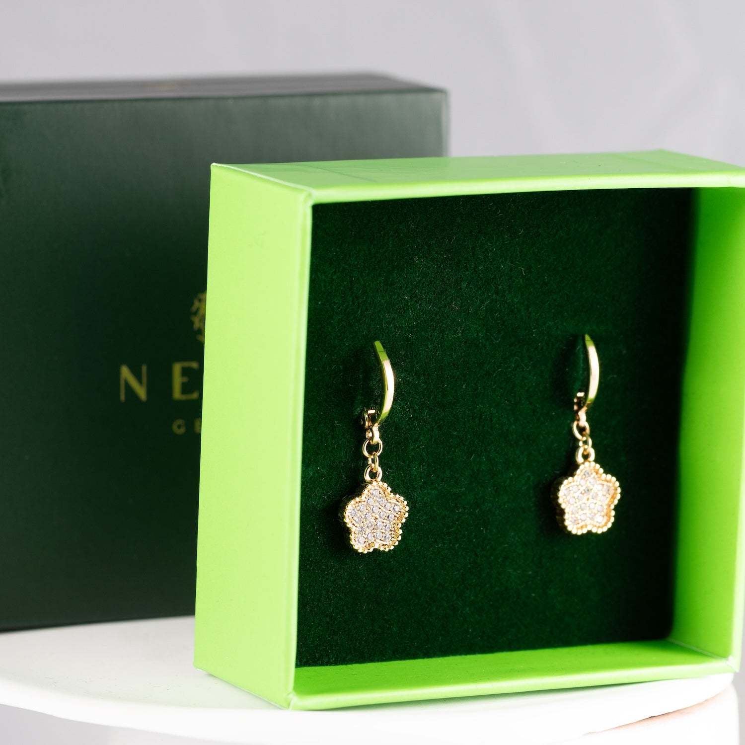 Antialerģiski auskariņi 'MAIRA'