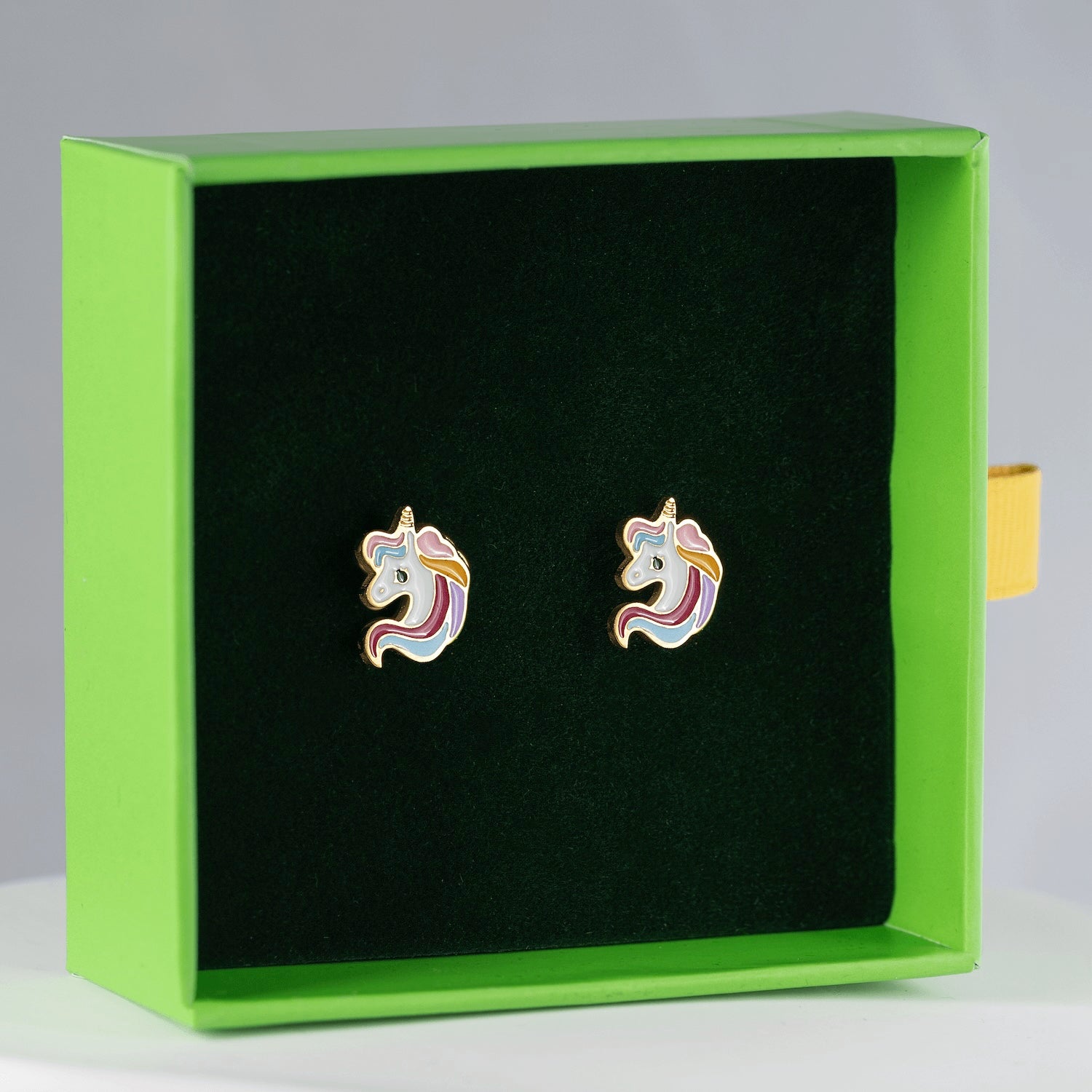 Antialerģiski bērnu nagliņauskari 'VIENRADZIS'