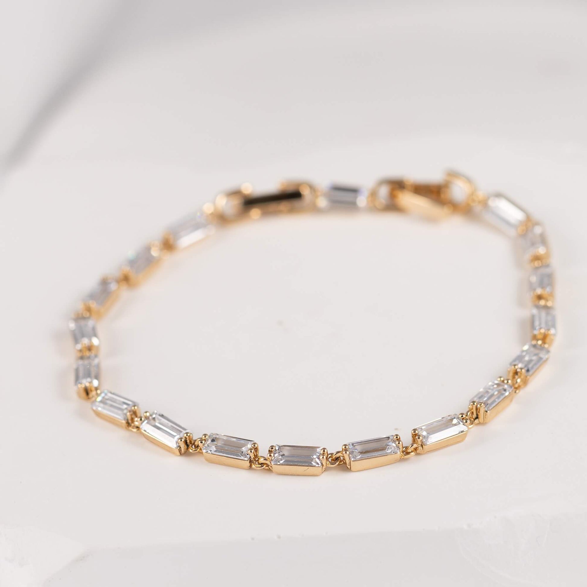 antialerģiska rokassprādze Lara